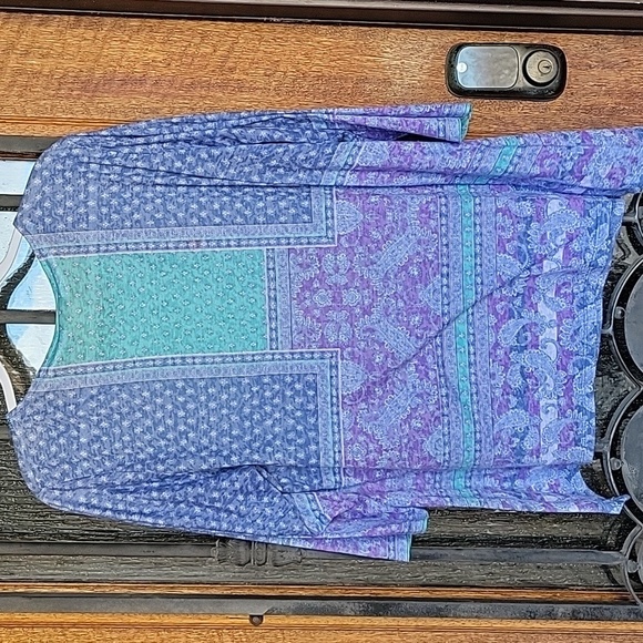 Floral Blue and Purple Women's 2 Piece Top - Picture 10 of 12